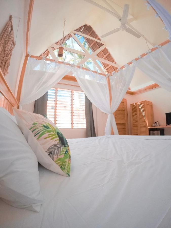 Bermuda Triangle Bungalows Siquijor Dış mekan fotoğraf